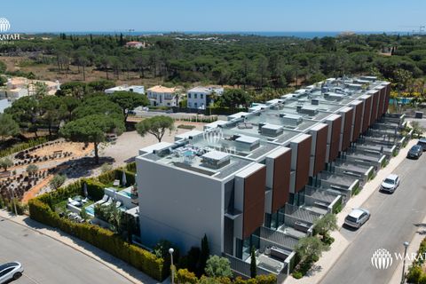 Byhus i Vale de Lobo, Faro, Vale de Lobo - € 2.450.000 | Ref: Onni - foto 9